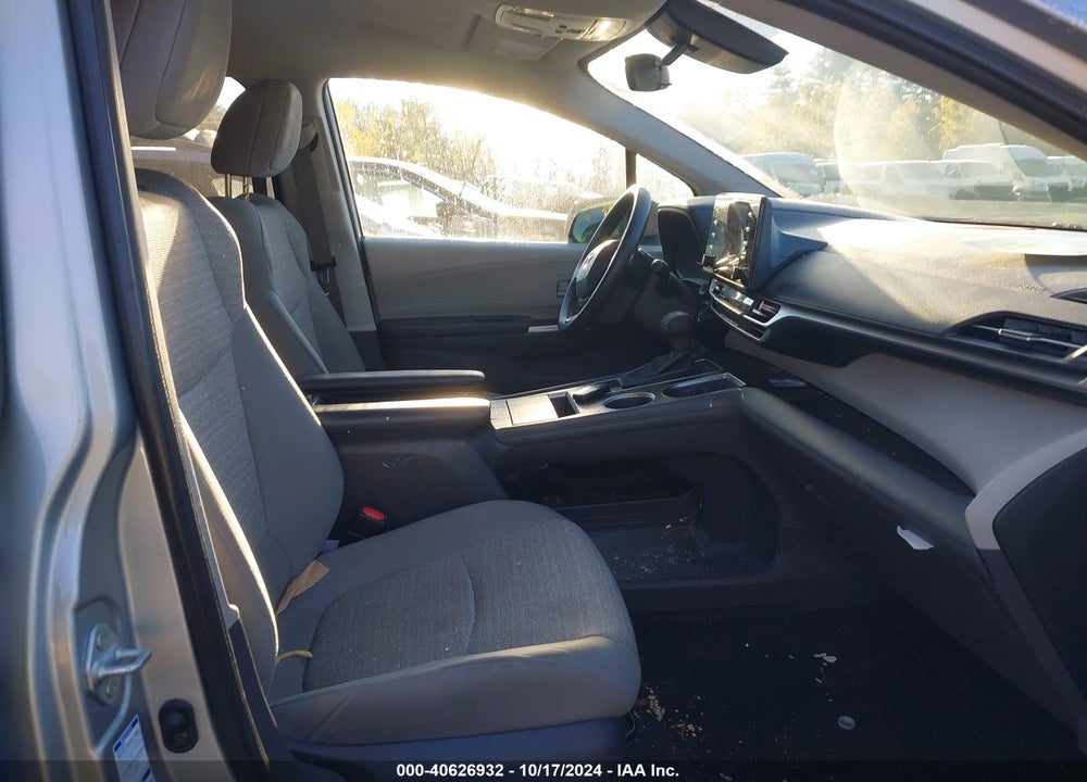 2021 TOYOTA SIENNA LE VIN: 5TDKSKFC5MS006332