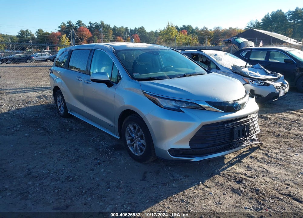 2021 TOYOTA SIENNA LE VIN: 5TDKSKFC5MS006332