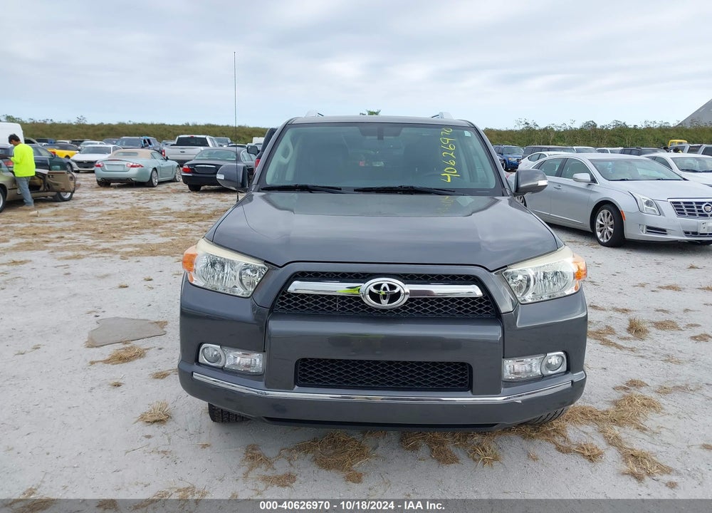 2011 TOYOTA 4RUNNER LIMITED V6 VIN: JTEBU5JR7B5038818