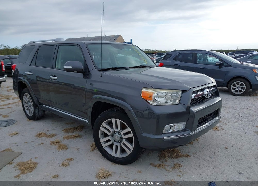 2011 TOYOTA 4RUNNER LIMITED V6 VIN: JTEBU5JR7B5038818