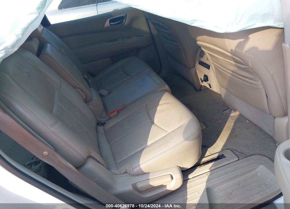 2013 NISSAN PATHFINDER PLATINUM VIN: 5N1AR2MM0DC688858