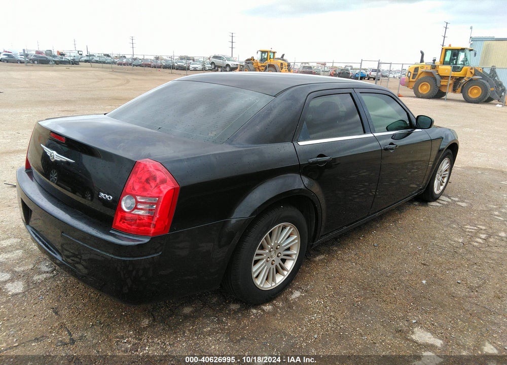 2009 CHRYSLER 300 LX VIN: 2C3KA43D79H502612