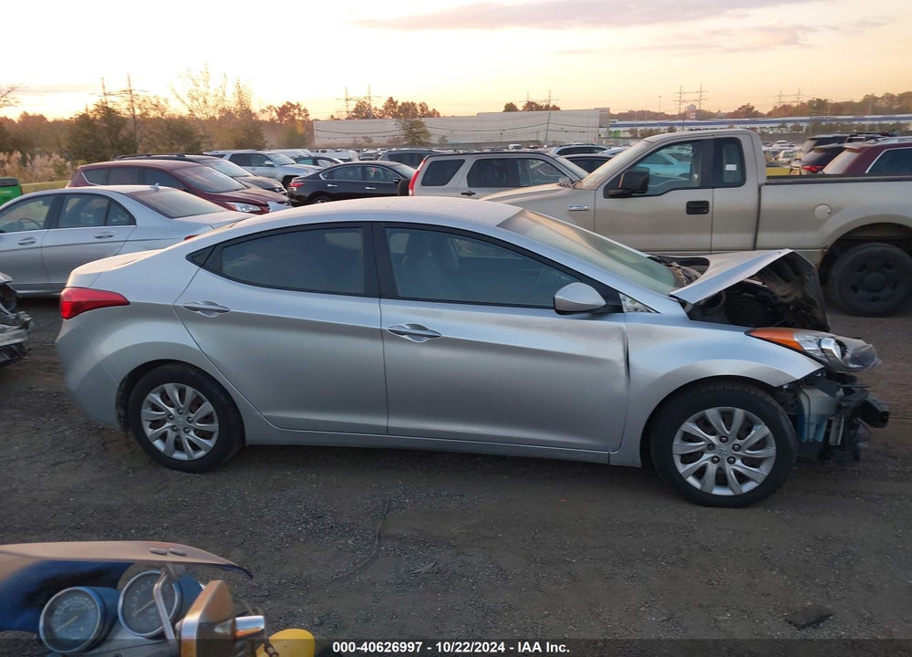 2013 HYUNDAI ELANTRA GLS VIN: KMHDH4AE5DU600325