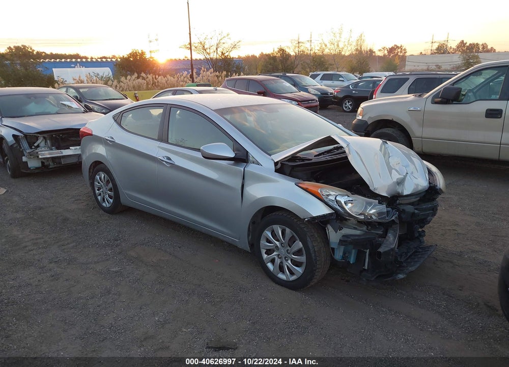 2013 HYUNDAI ELANTRA GLS VIN: KMHDH4AE5DU600325
