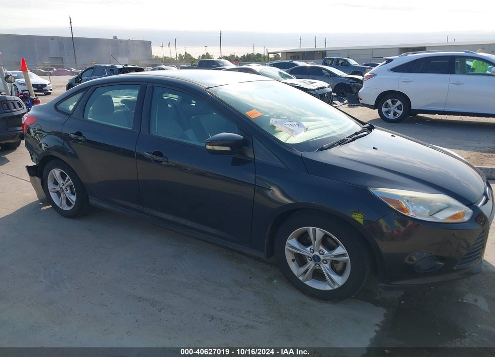 2014 FORD FOCUS SE VIN: 1FADP3F26EL447631