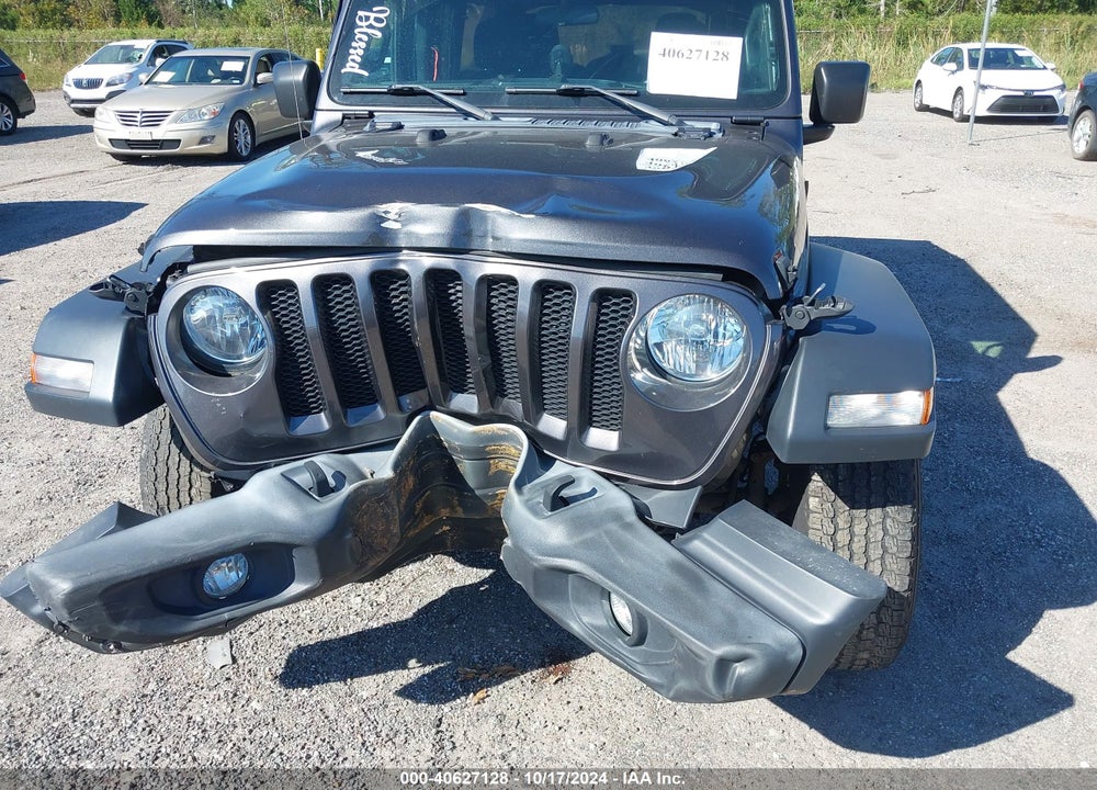 2019 JEEP WRANGLER UNLIMITED SPORT S 4X4 VIN: 1C4HJXDN8KW591936