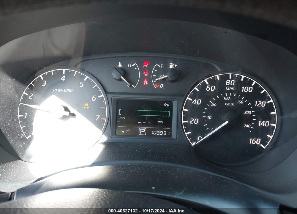 2015 NISSAN SENTRA S VIN: 3N1AB7AP5FY370252