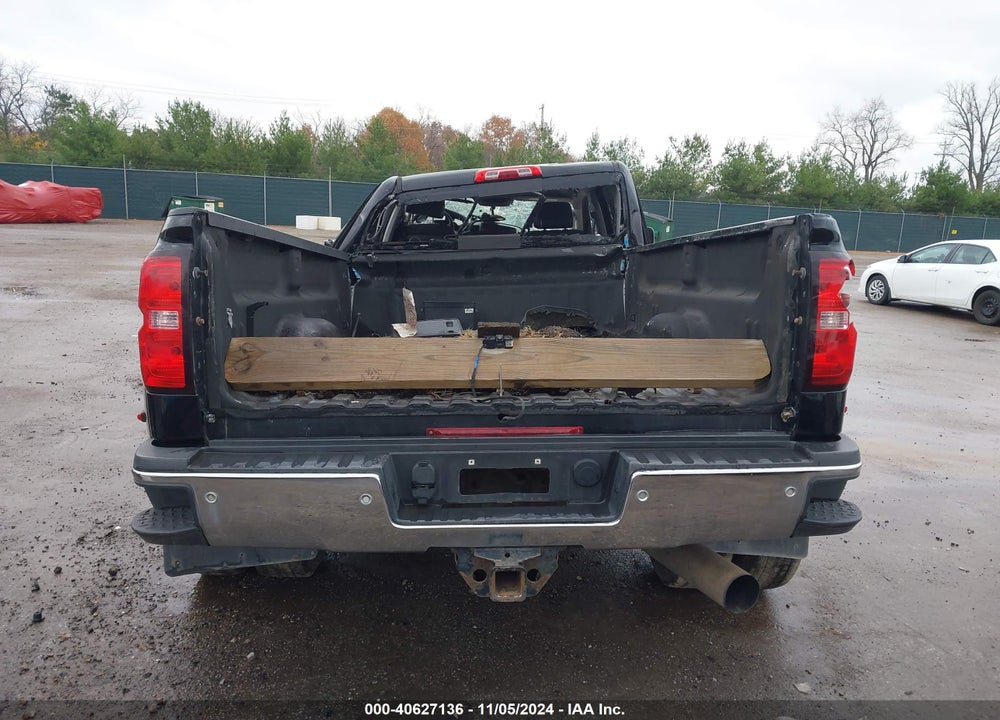 2015 CHEVROLET SILVERADO 3500HD LTZ VIN: 1GC4K0C89FF144245