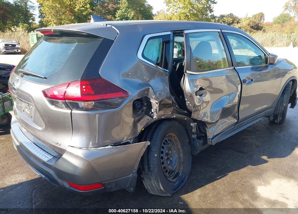2018 NISSAN ROGUE S VIN: 5N1AT2MV8JC751842