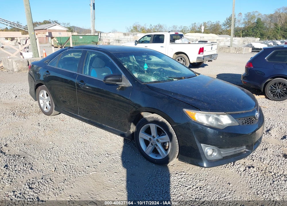 2013 TOYOTA CAMRY SE VIN: 4T1BF1FK9DU221838