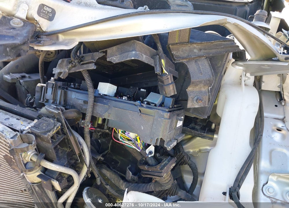 2020 CHEVROLET EQUINOX FWD LS VIN: 3GNAXHEV2LS558083