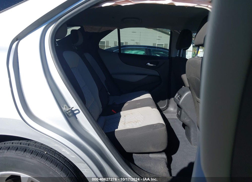 2020 CHEVROLET EQUINOX FWD LS VIN: 3GNAXHEV2LS558083
