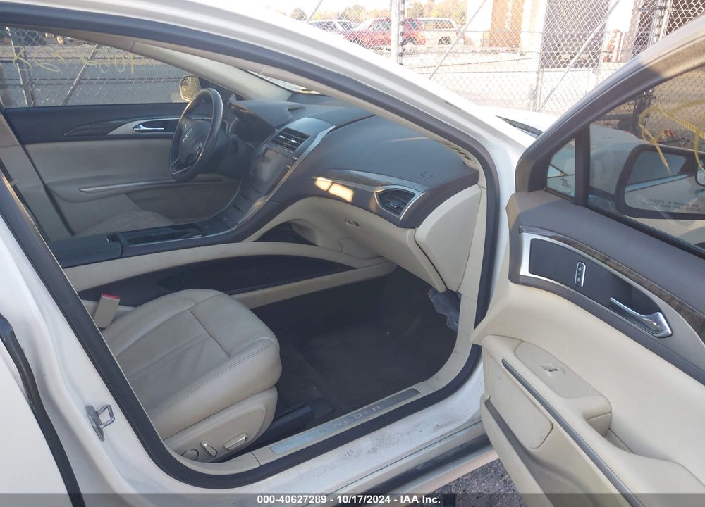 2013 LINCOLN MKZ VIN: 3LN6L2J99DR802025