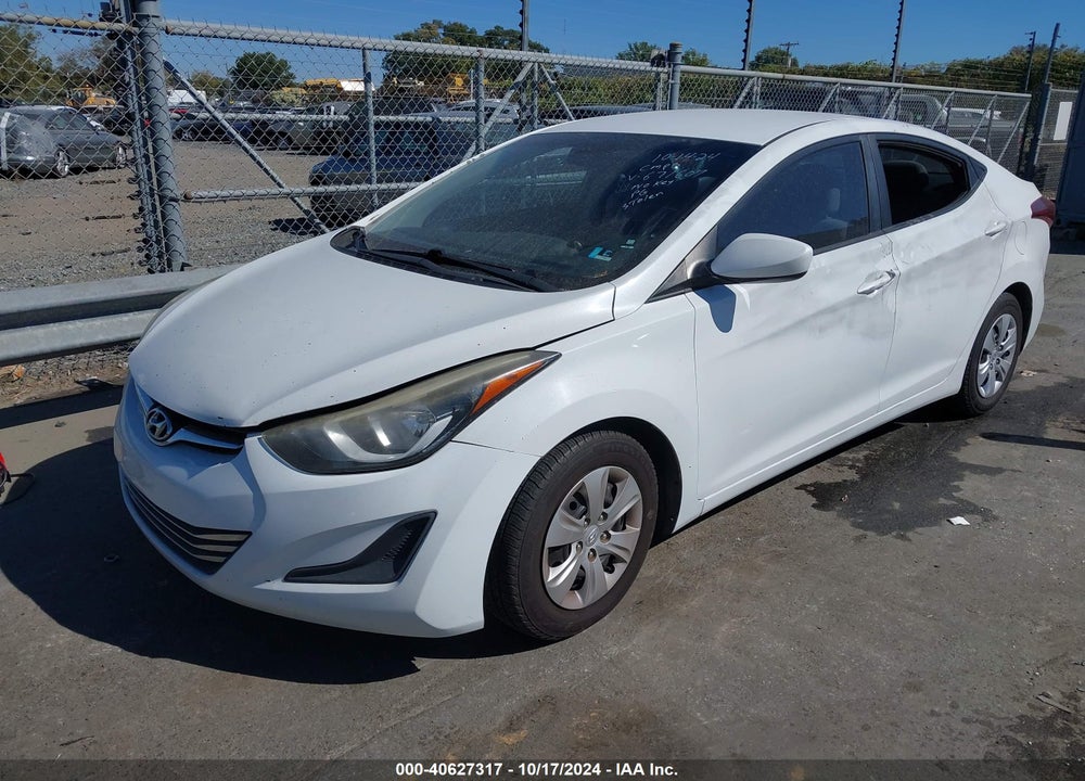 2016 HYUNDAI ELANTRA SE VIN: 5NPDH4AE3GH671607