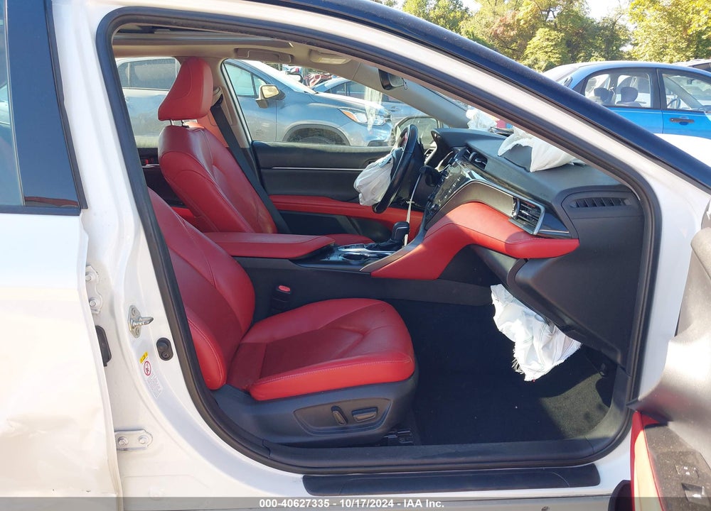 2019 TOYOTA CAMRY XSE VIN: 4T1B61HK7KU209648
