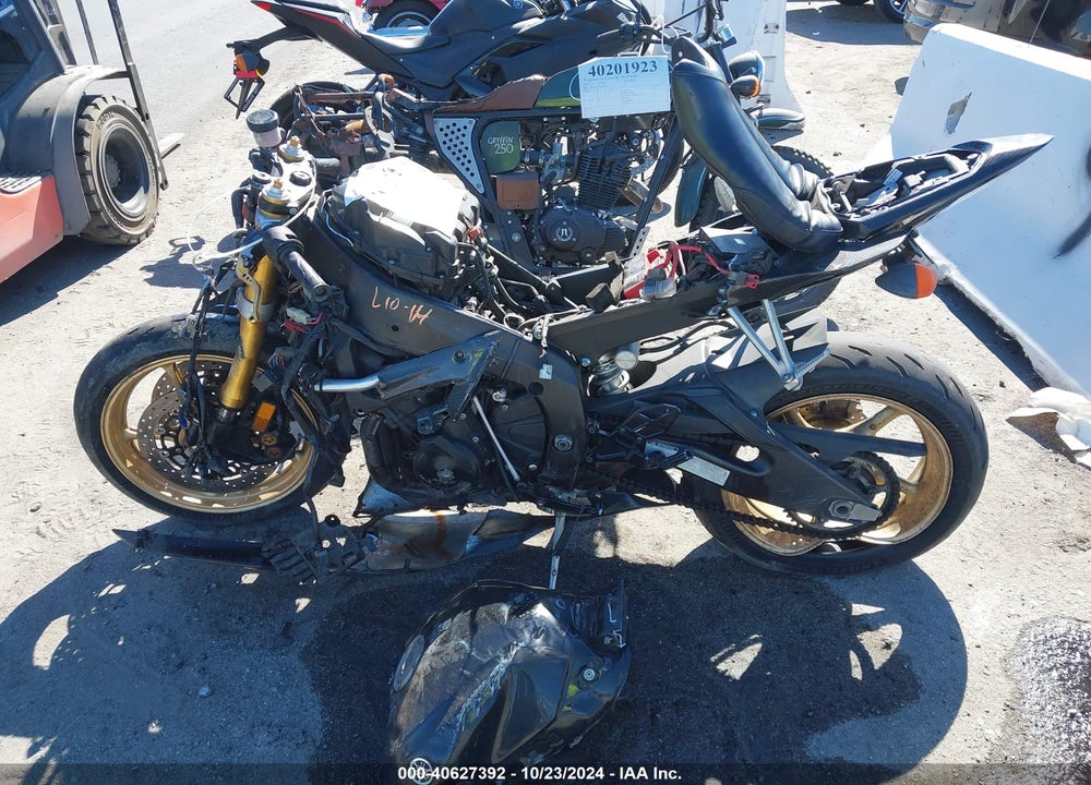 2009 YAMAHA YZFR6 C VIN: JYARJ16Y39A003436