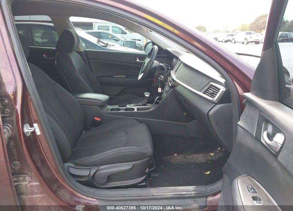 2020 KIA OPTIMA LX VIN: 5XXGT4L32LG420591