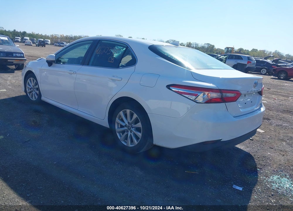2020 TOYOTA CAMRY LE VIN: 4T1C11AK5LU355903