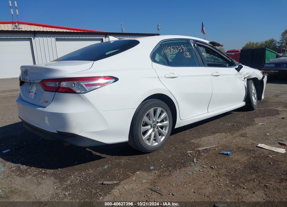 2020 TOYOTA CAMRY LE VIN: 4T1C11AK5LU355903