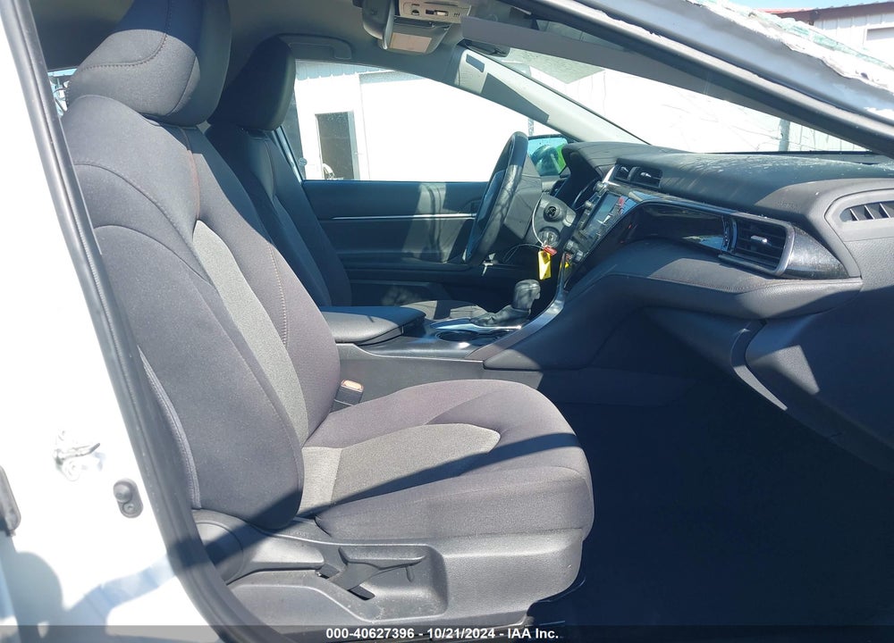 2020 TOYOTA CAMRY LE VIN: 4T1C11AK5LU355903
