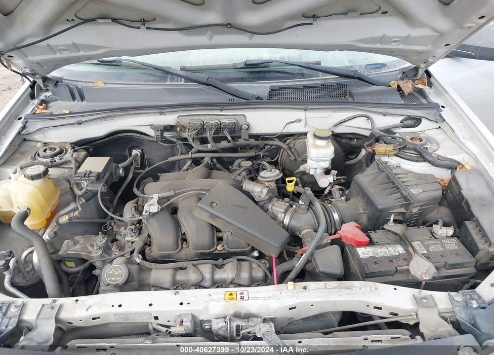 2008 FORD ESCAPE XLT VIN: 1FMCU93138KD32195