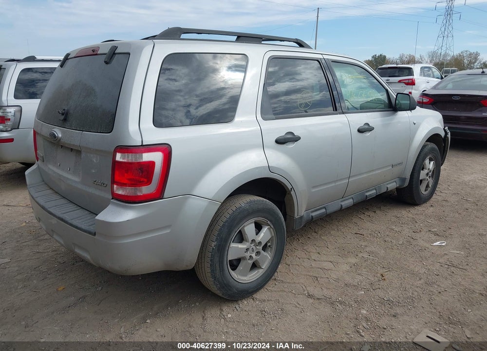 2008 FORD ESCAPE XLT VIN: 1FMCU93138KD32195