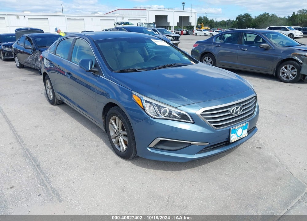 2017 HYUNDAI SONATA VIN: 5NPE24AF1HH519745