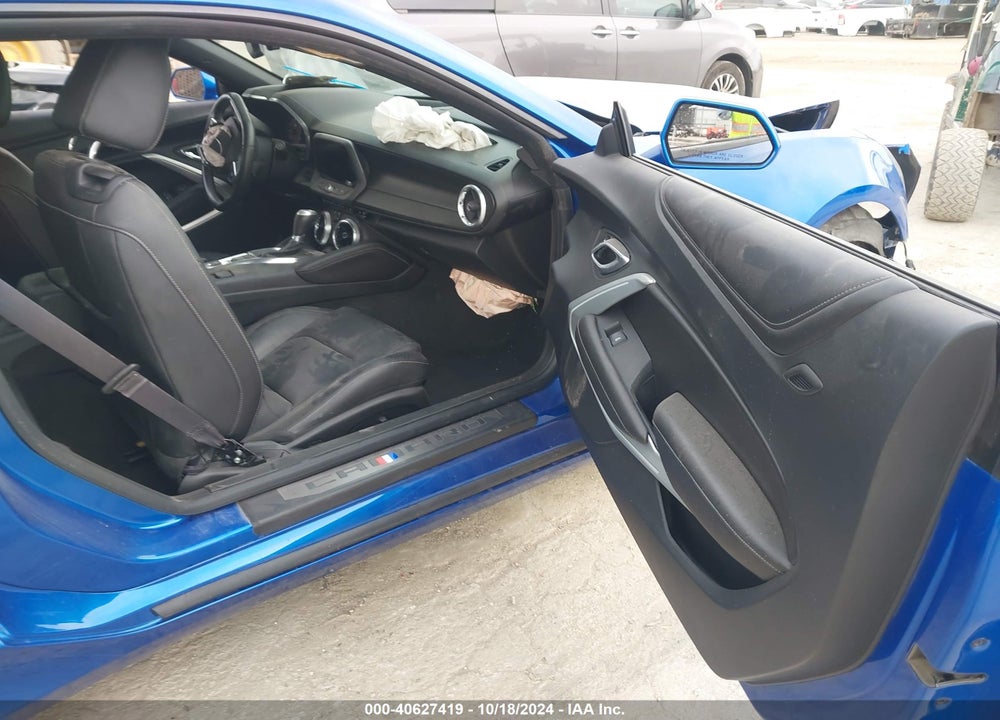 2017 CHEVROLET CAMARO 2LT VIN: 1G1FD1RS9H0126080