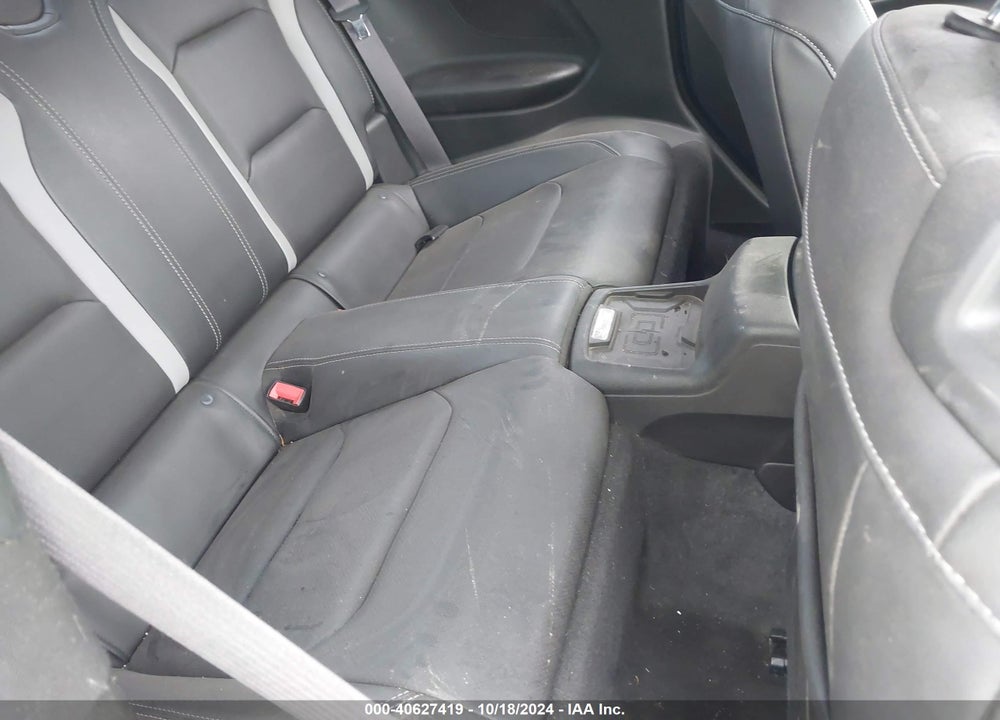 2017 CHEVROLET CAMARO 2LT VIN: 1G1FD1RS9H0126080