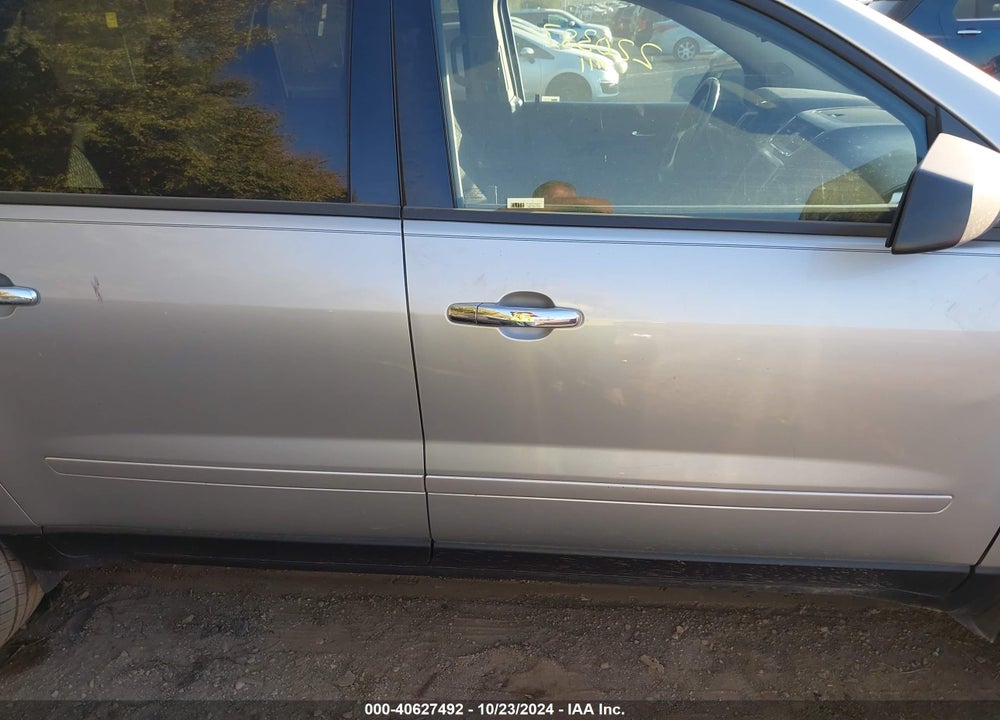 2014 GMC ACADIA SLE-1 VIN: 1GKKRNED6EJ263221