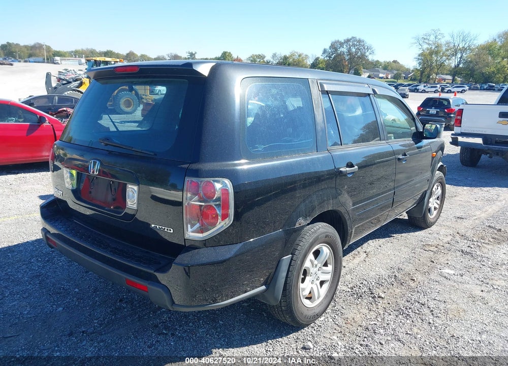 2007 HONDA PILOT LX VIN: 2HKYF18157H507106