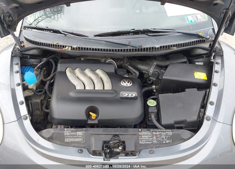 2004 VOLKSWAGEN NEW BEETLE GLS 2.0L VIN: 3VWCK31C14M423221