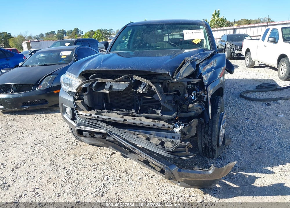 2017 TOYOTA TACOMA SR5 V6 VIN: 3TMAZ5CN2HM033945