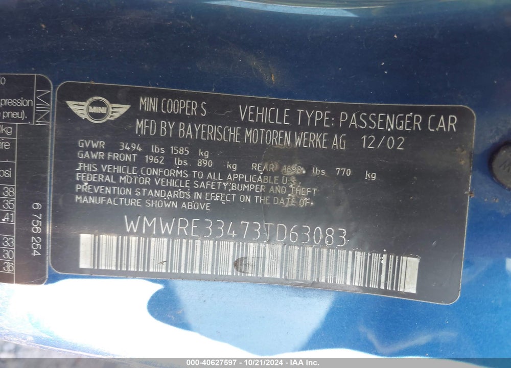 2003 MINI COOPER S VIN: WMWRE33473TD63083
