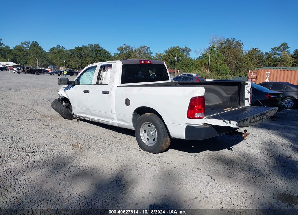 2021 RAM 1500 CLASSIC VIN: 1C6RR6FT1MS563884