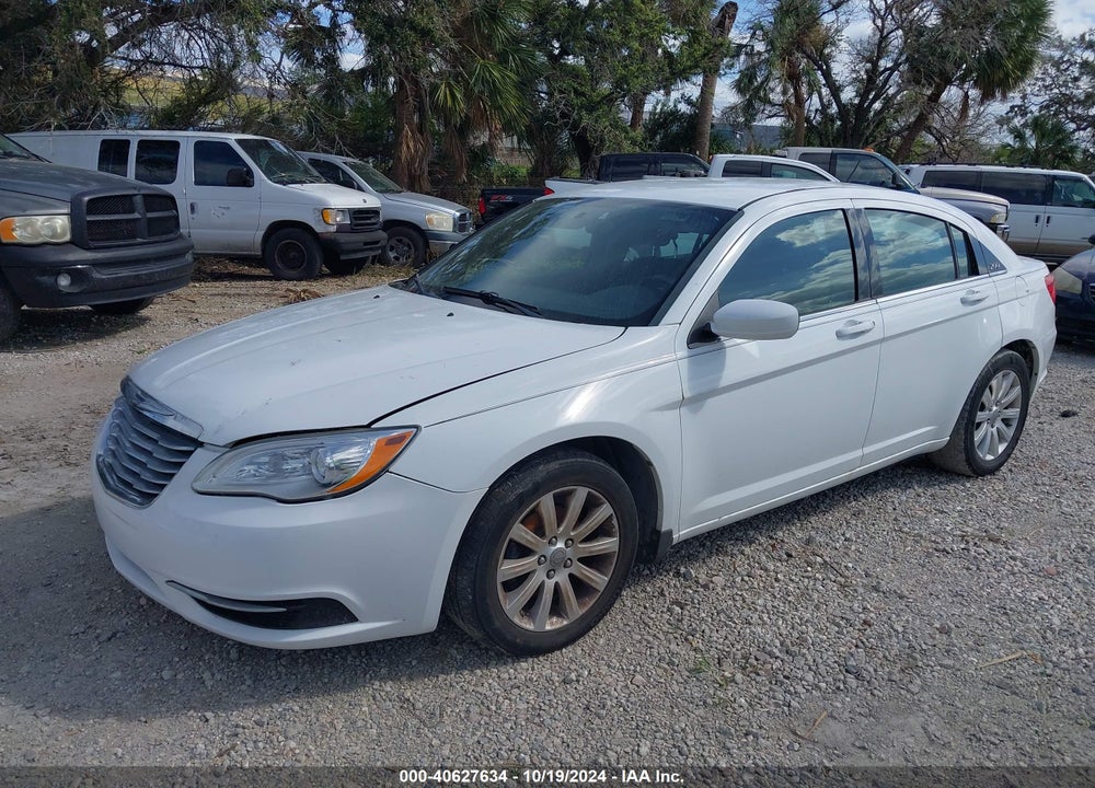 2013 CHRYSLER 200 TOURING VIN: 1C3CCBBG7DN556572