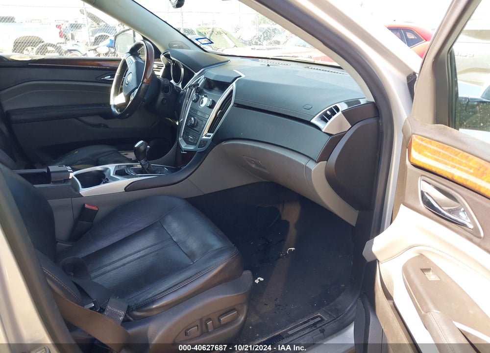 2011 CADILLAC SRX PERFORMANCE COLLECTION VIN: 3GYFNBEY0BS642813