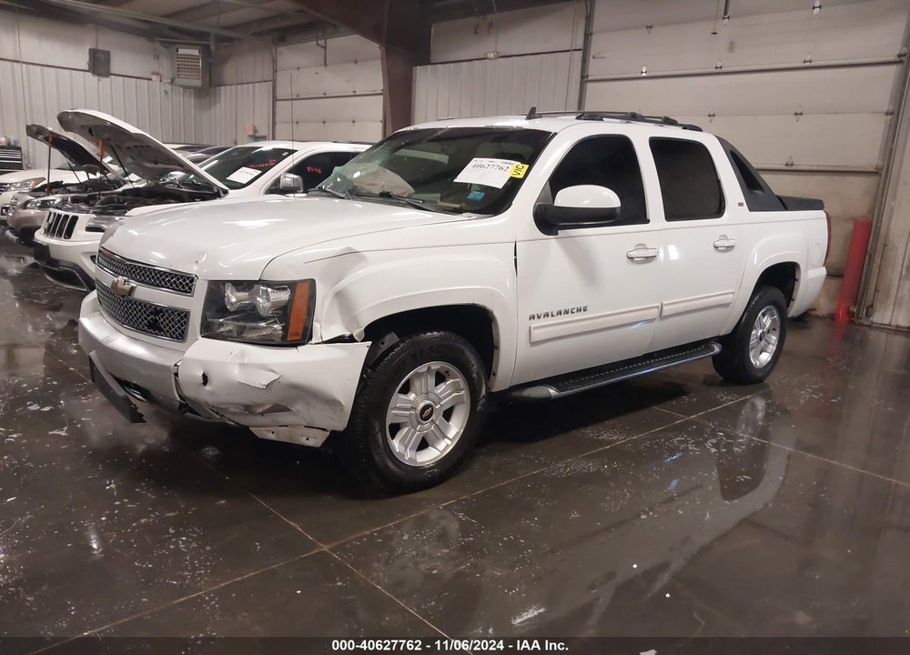 2011 CHEVROLET AVALANCHE 1500 LT1 VIN: 3GNTKFE36BG191412