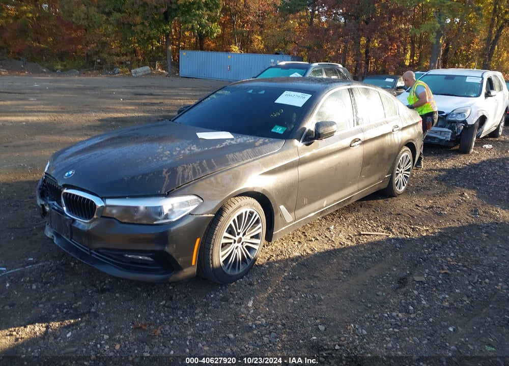 2018 BMW 530I XDRIVE VIN: WBAJA7C59JWC75527