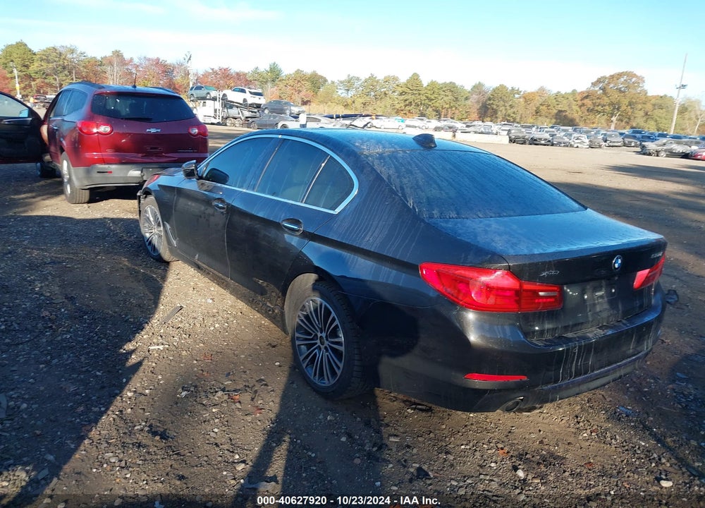 2018 BMW 530I XDRIVE VIN: WBAJA7C59JWC75527