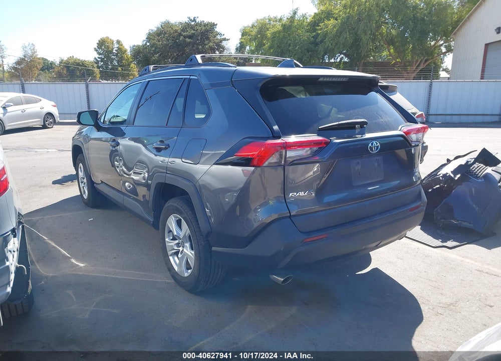 2021 TOYOTA RAV4 XLE VIN: 2T3P1RFVXMC178598