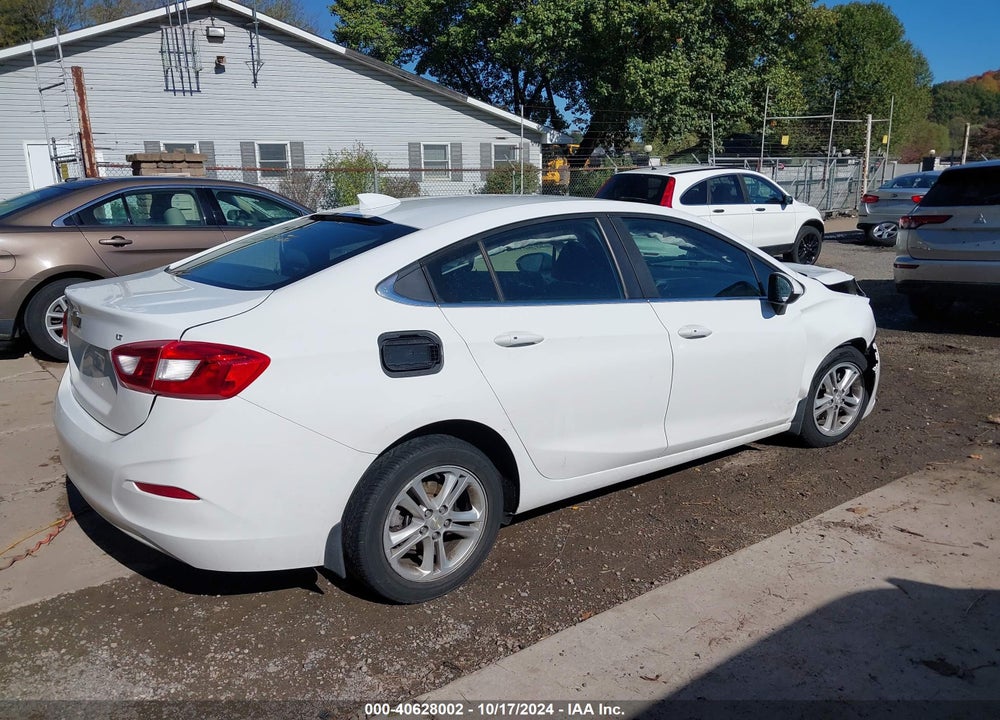 2017 CHEVROLET CRUZE LT AUTO VIN: 1G1BE5SM8H7183652