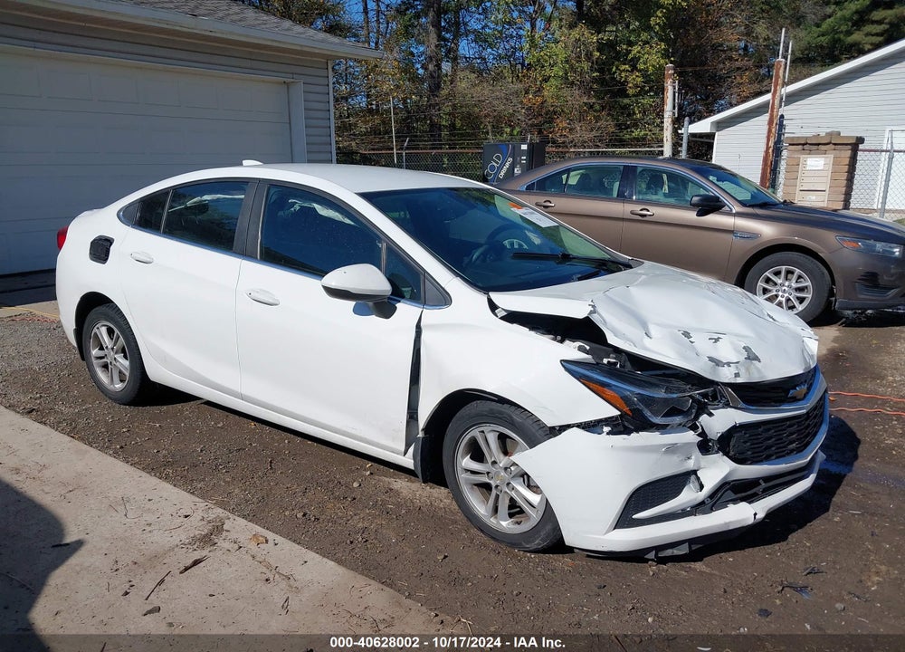 2017 CHEVROLET CRUZE LT AUTO VIN: 1G1BE5SM8H7183652
