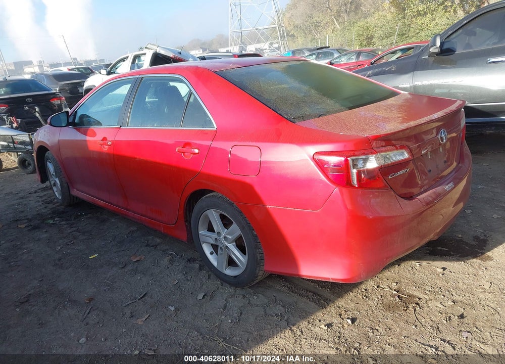 2014 TOYOTA CAMRY SE VIN: 4T1BF1FK6EU842357