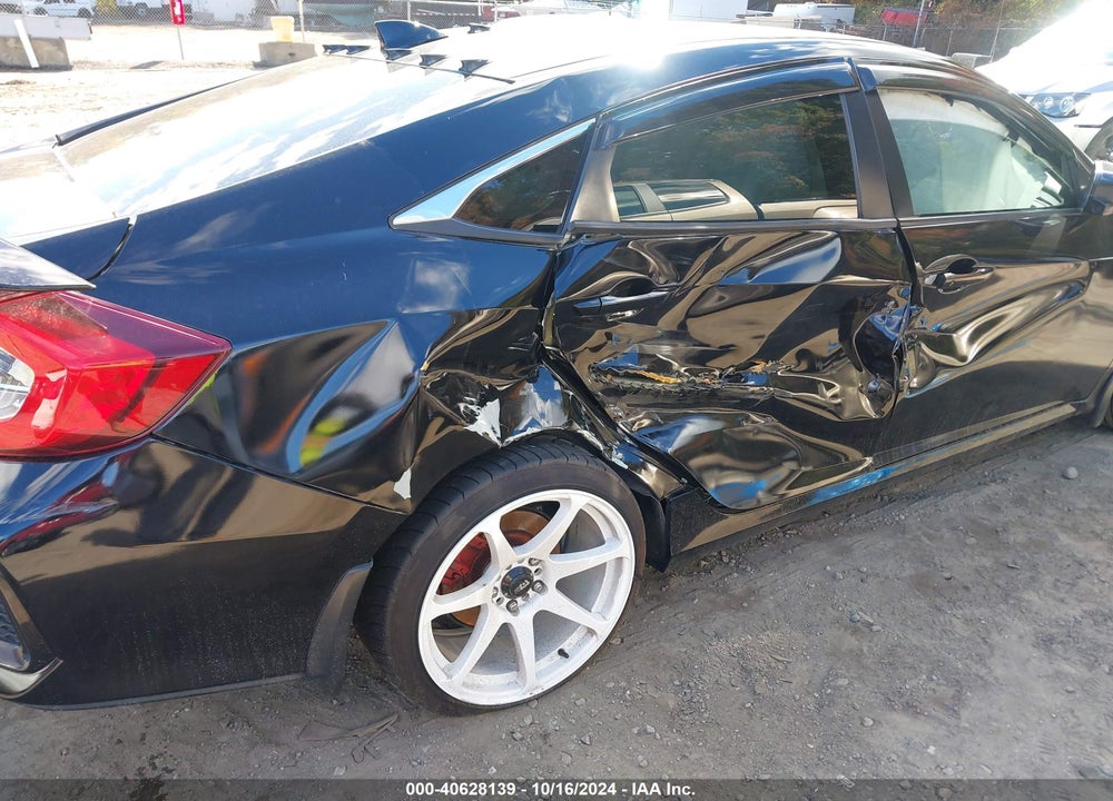 2018 HONDA CIVIC SI VIN: 2HGFC1E52JH708924