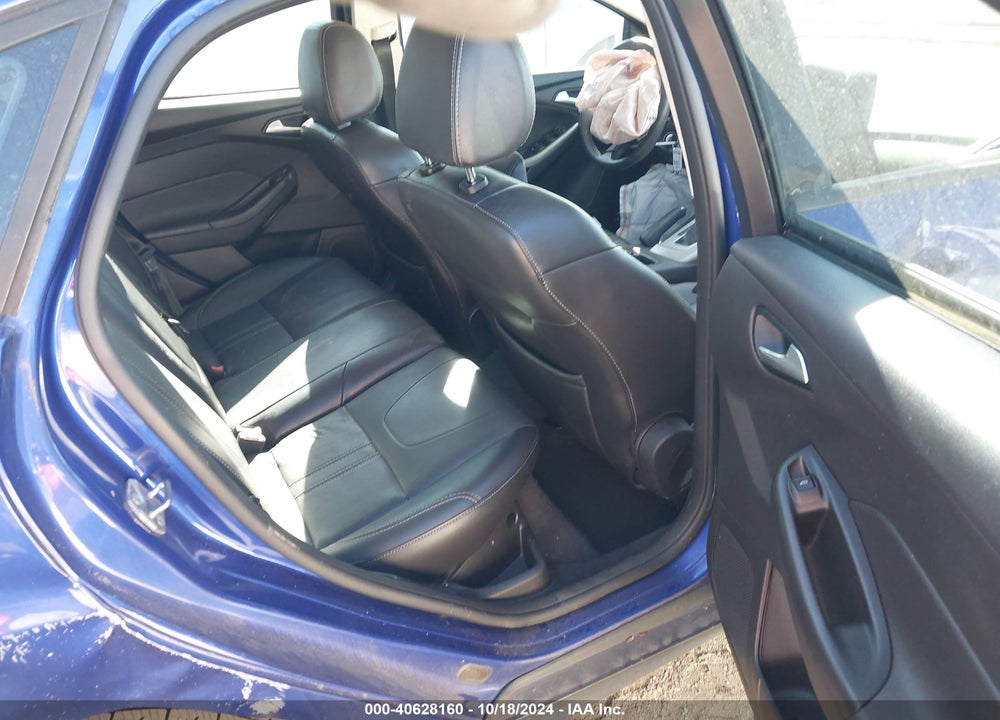 2014 FORD FOCUS SE VIN: 1FADP3F21EL292342