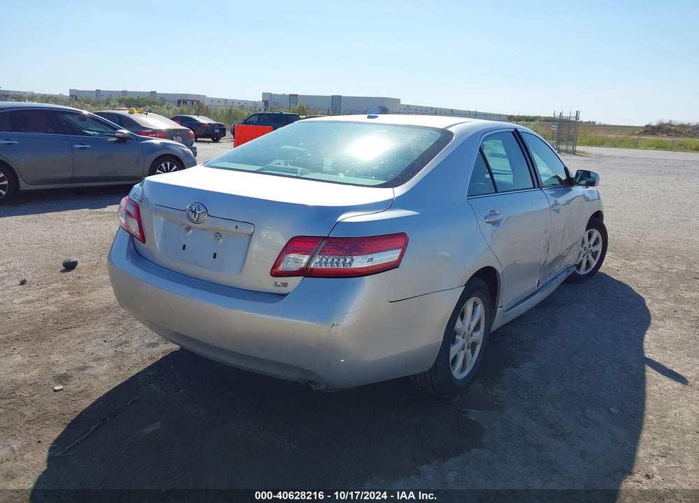 2011 TOYOTA CAMRY LE VIN: 4T1BF3EK4BU173000
