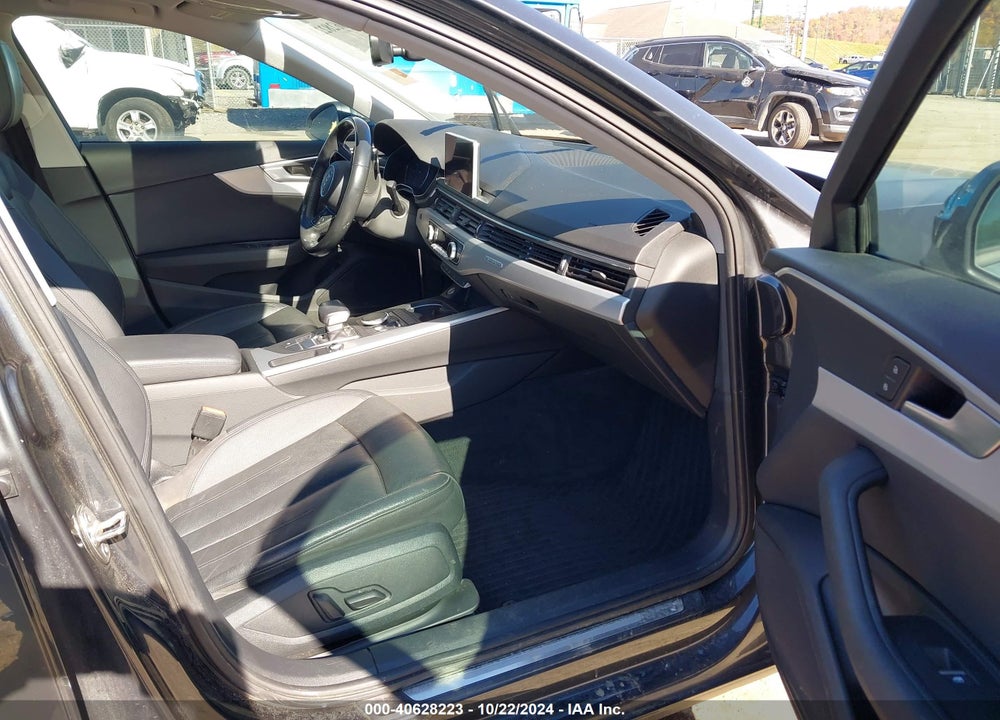 2017 AUDI A4 2.0T PREMIUM VIN: WAUANAF42HN006481