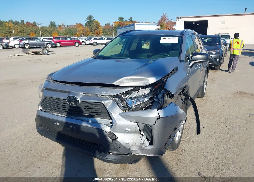 2020 TOYOTA RAV4 LE VIN: JTMF1RFV7LD526797
