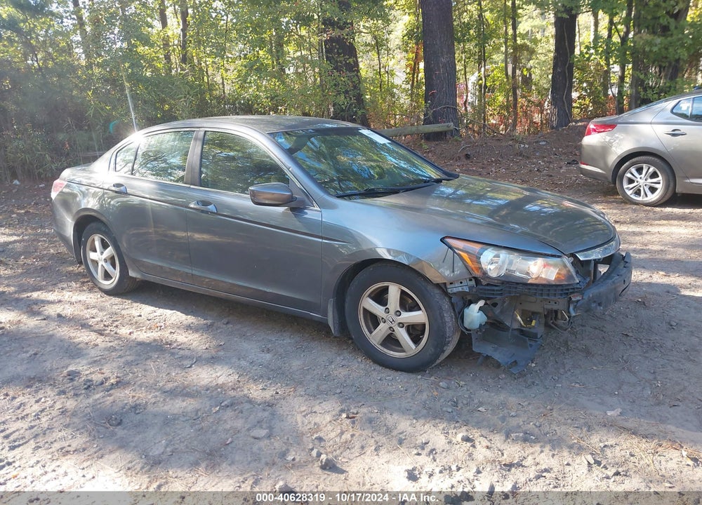 2011 HONDA ACCORD 2.4 LX VIN: 1HGCP2F31BA020052